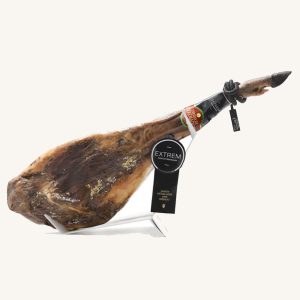 Acorn-fed 100% Ibérico ham (jamón), black label - pata negra, DOP Dehesa de Extremadura, full-leg