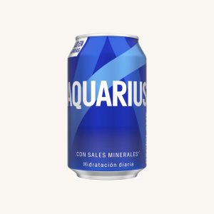 Aquarius Limón, isotonic drink with lemon flavor, can